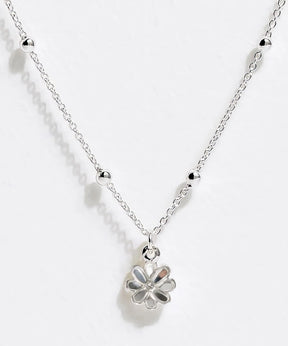 Collar Detalle Y Charm